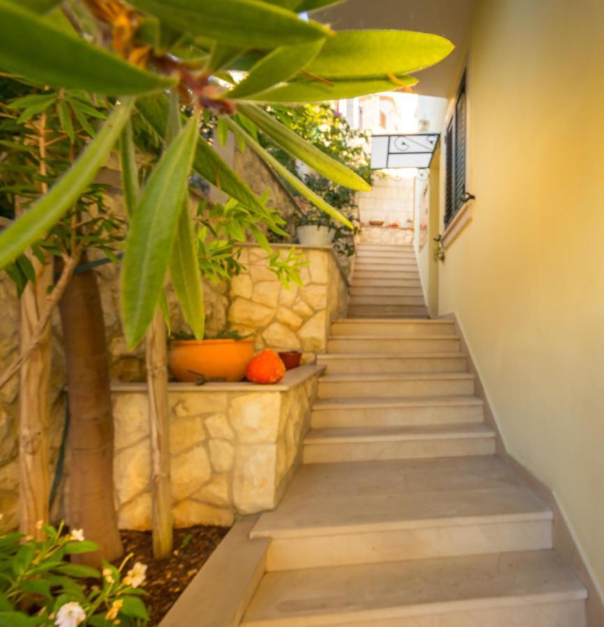 Guest House Villa Maslina נאום מראה חיצוני תמונה
