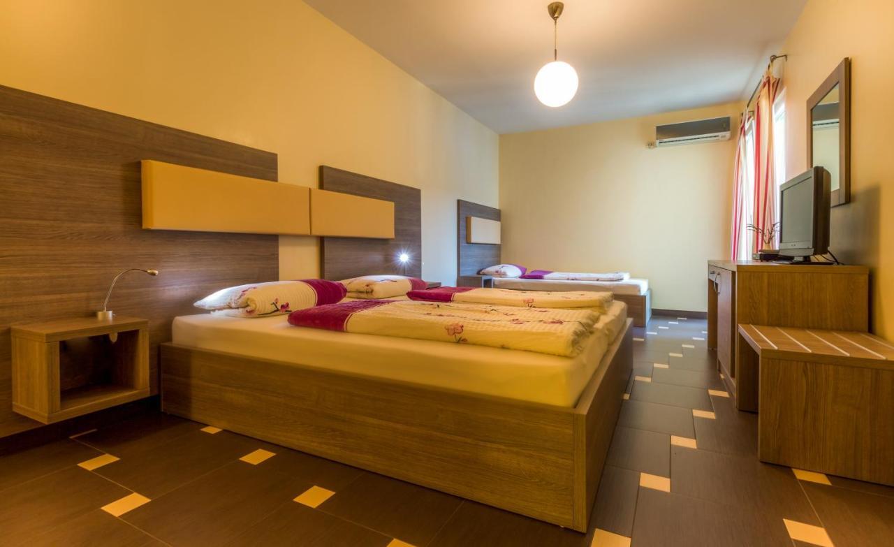 Guest House Villa Maslina נאום חדר תמונה